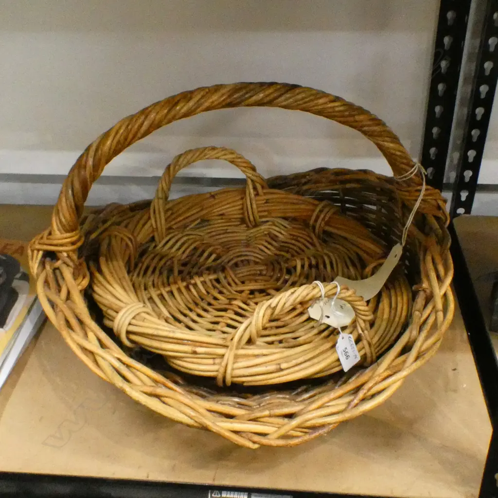 WILLOW BASKET & TRAY H.330mm  Image 1++