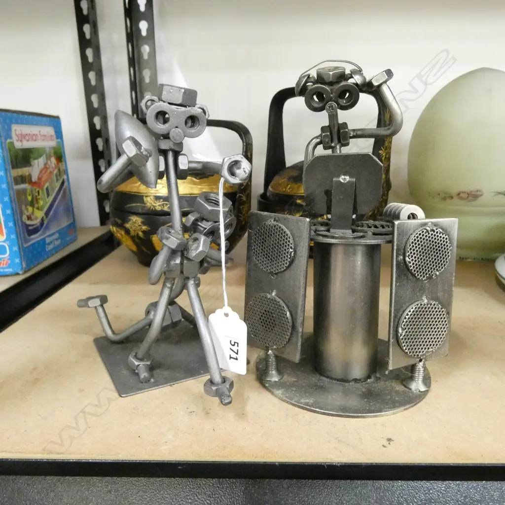2 SCUPTURES MADE FROM SCREWS; DJ & RUGBY PLAYERS H.180mm Image 1++