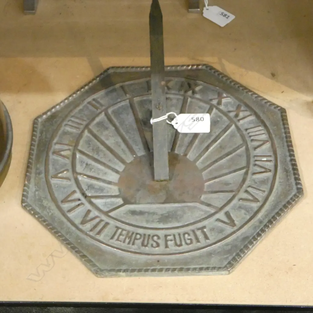 OCTAGONAL BRONZE SUNDIAL (SET AT 36.5 FOR AUCKLAND) W.245mm Image 1++