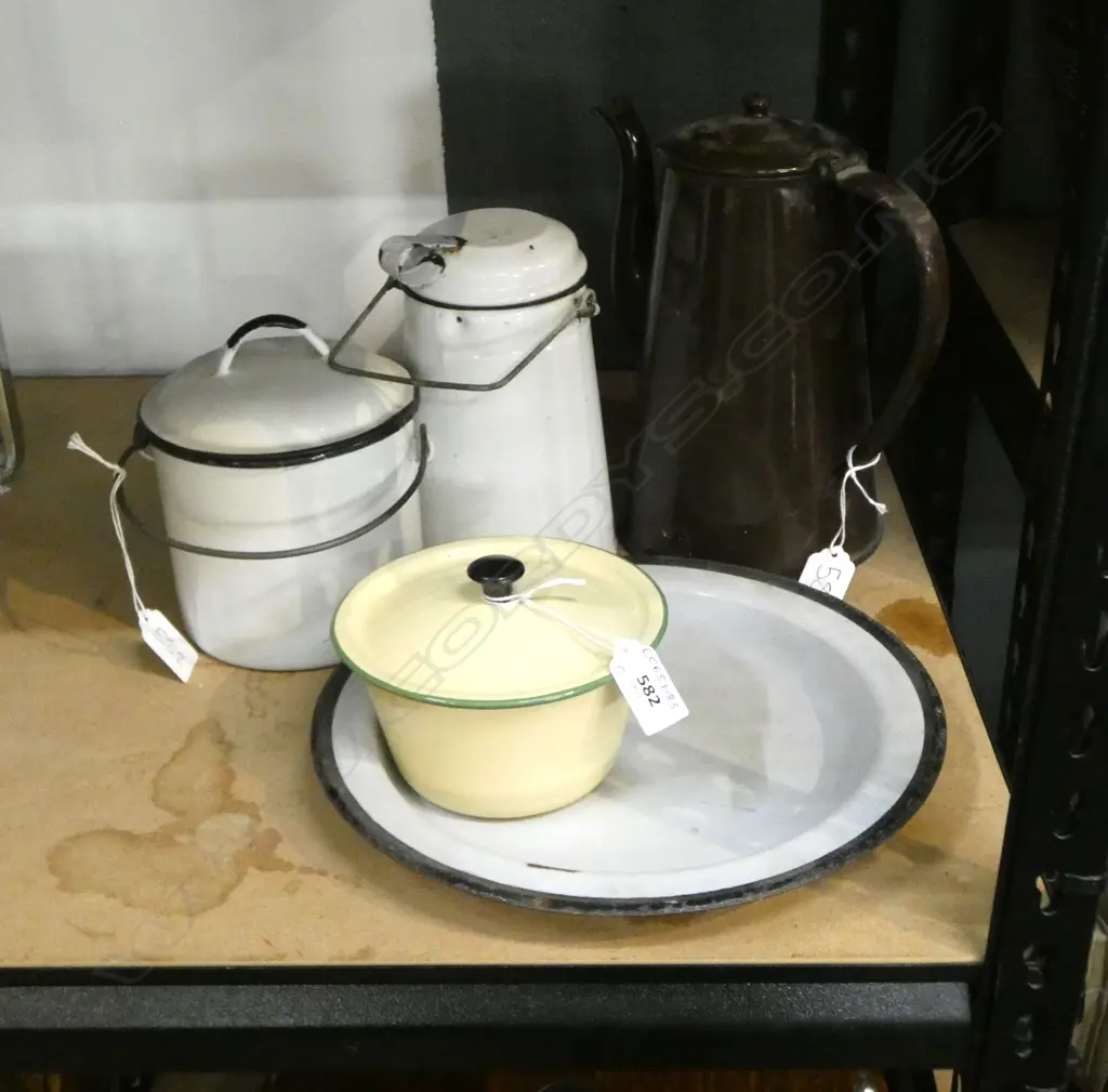 5 PCES VINTAGE ENAMEL KITCHENALIA H.205mm Image 1++
