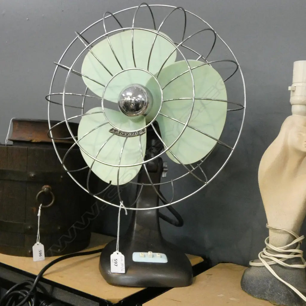 VINTAGE 'LADYBIRD' ELECTRIC FAN. FULLY OPERATIONAL & QUIET. H.490mm Image 1++