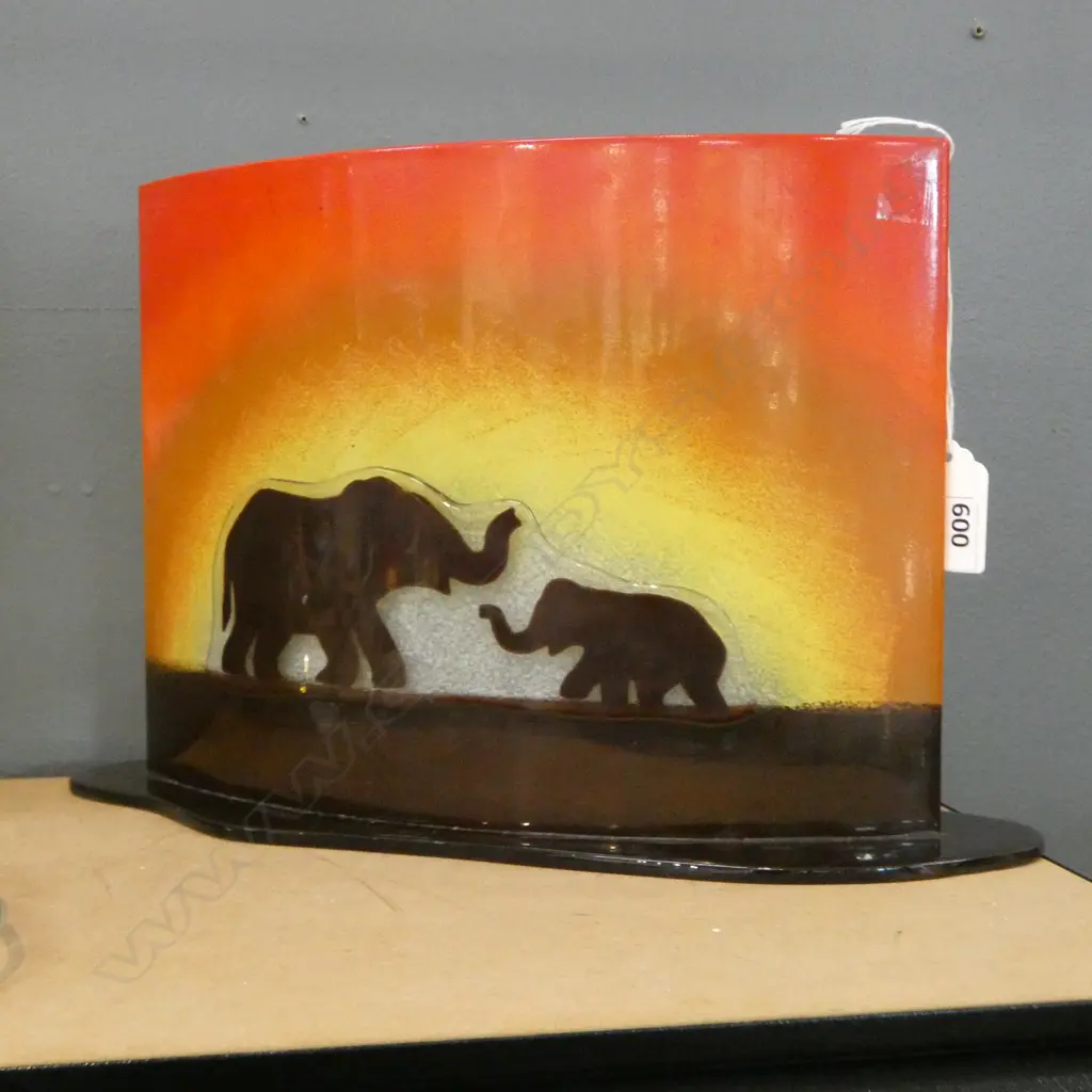 ART GLASS LAMP w. ELEPHANT DESIGN 320x90x200mm Image 1++