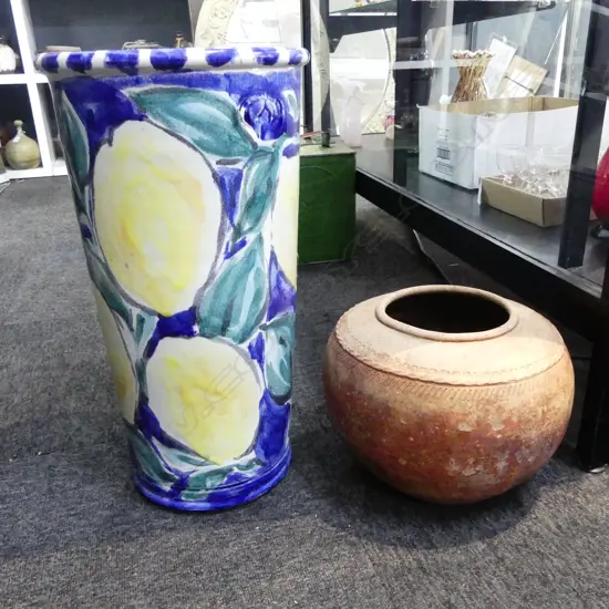 UMBRELLA STAND H.520mm + TERRACOTTA POT H.220mm