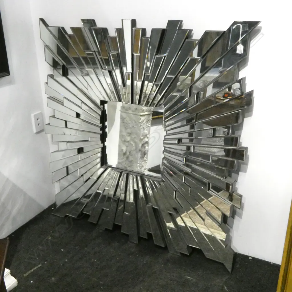 LG MODERN MIRROR 1200x1200mm Image 1++