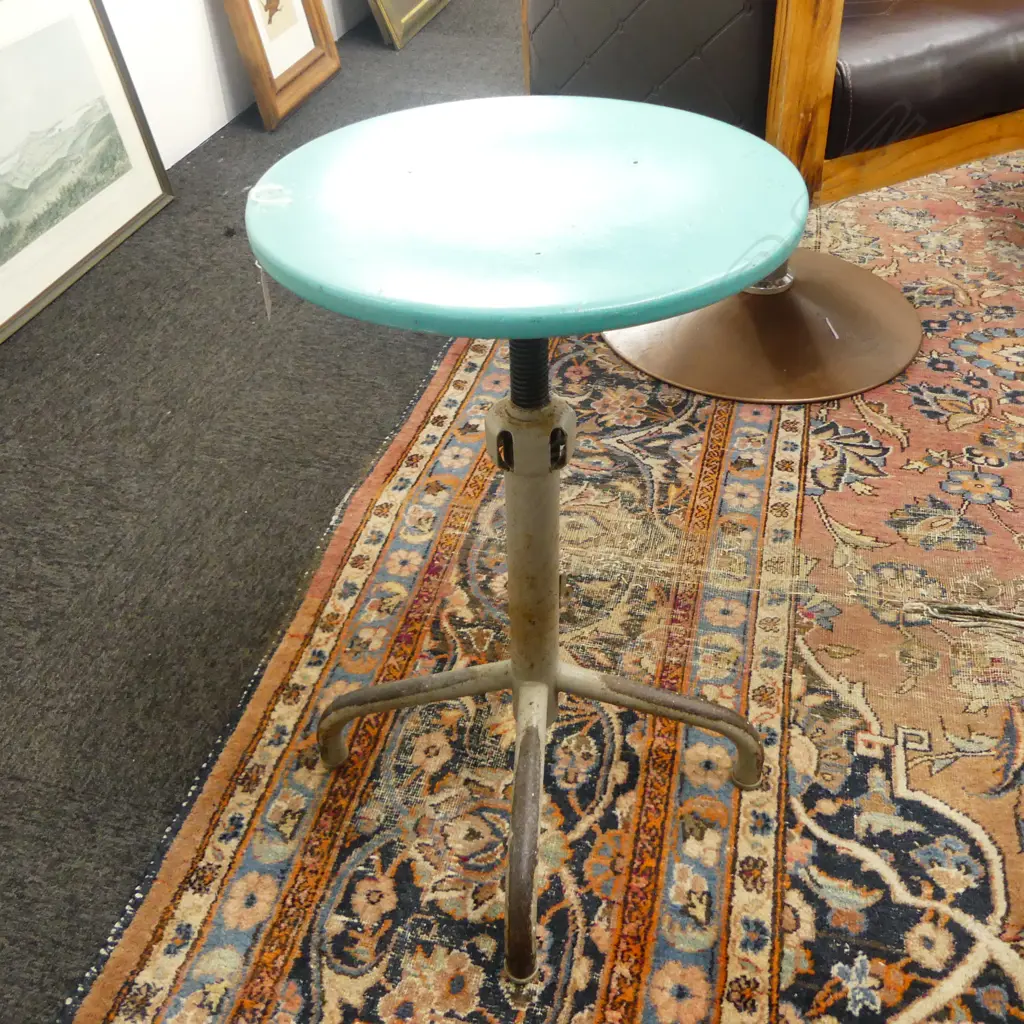 INDUSTRIAL SWIVEL STOOL H.580mm Image 1++