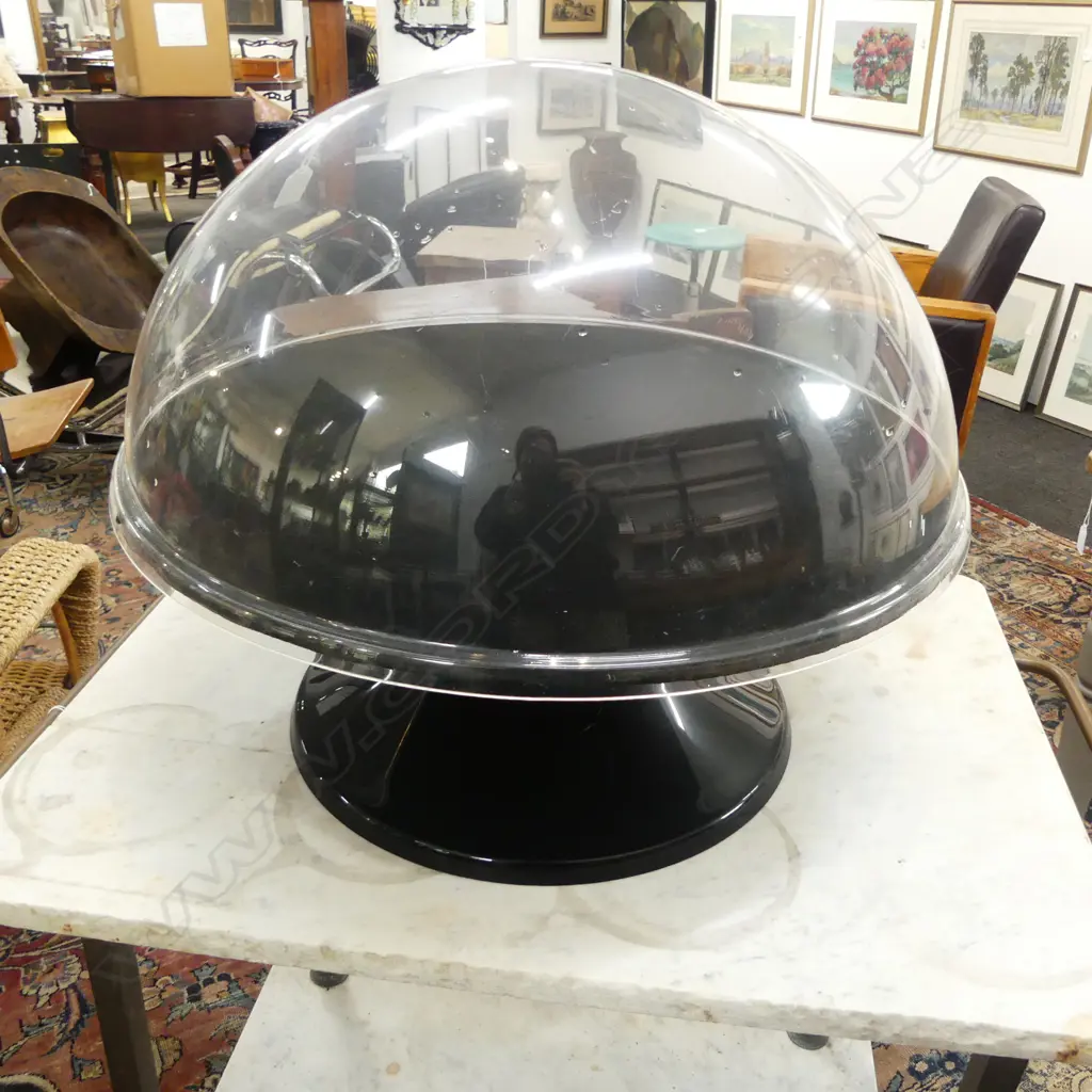 LG PLASTIC DOME 525mm dia Image 1++