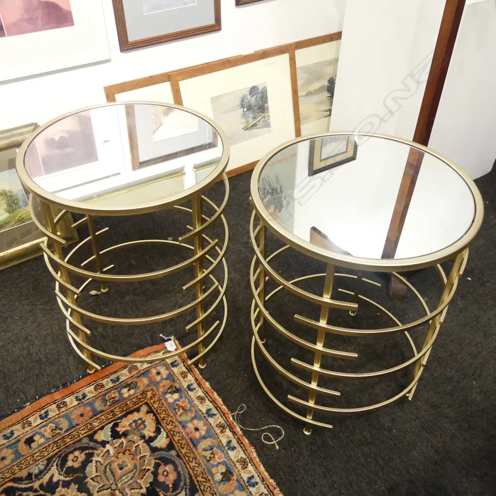 PR GLASS TOPPED ROUND SIDE TABLES; Dia.450 H.605mm Image 1++