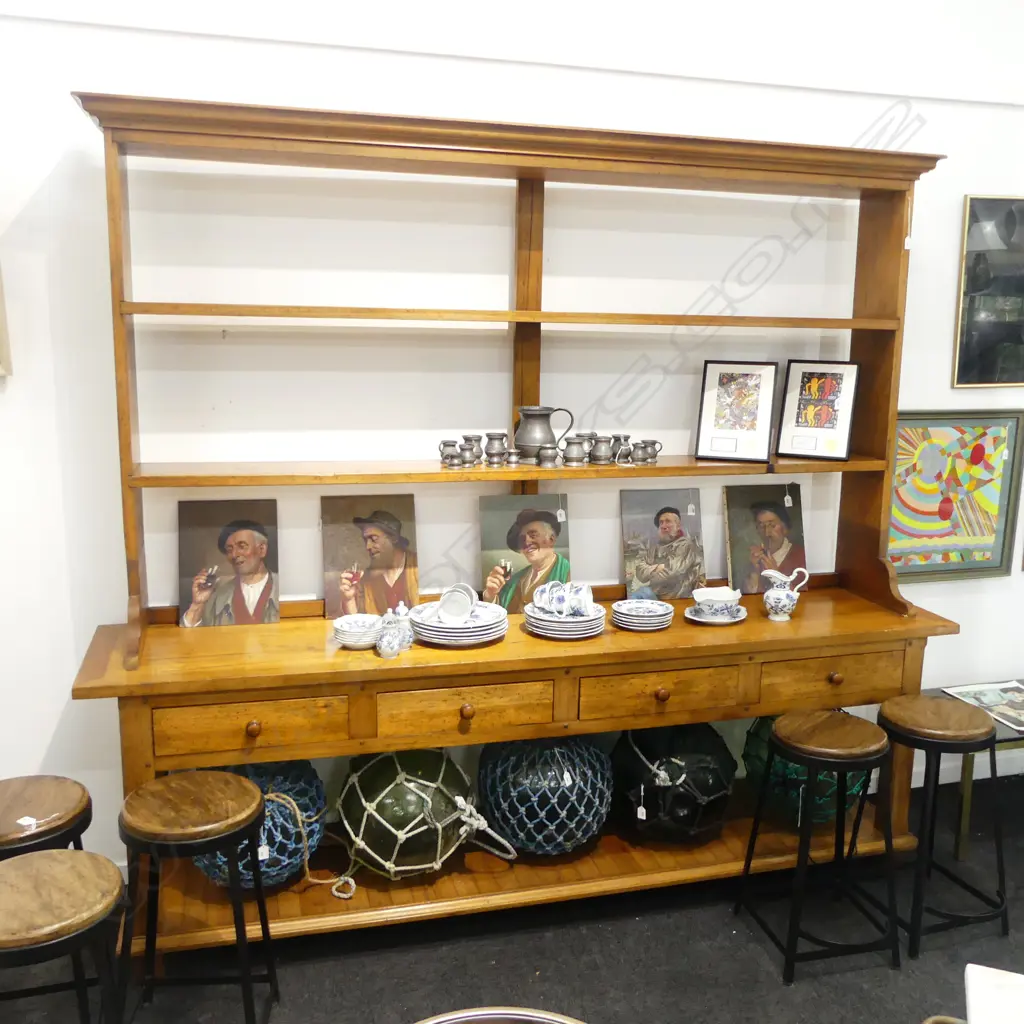 LG GEORGIAN STYLE DRESSER 2400x500x2140mm Image 1++