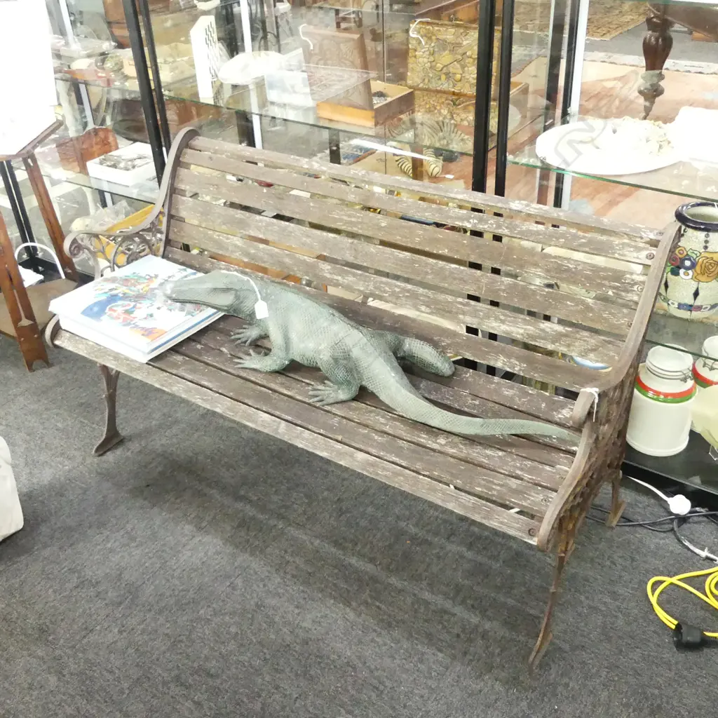 GARDEN BENCH, CAST IRON ENDS L.1260mm Image 1++