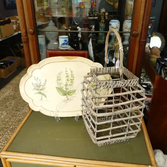 RUSTIC CANED LANTERN H.570mm incl. handle + FLORENTINE TRAY 370x570mm