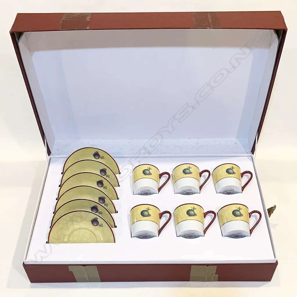 SARAH ANDERSON PARIS DEMITASSE SET, BOXED W.465mm Image 1++