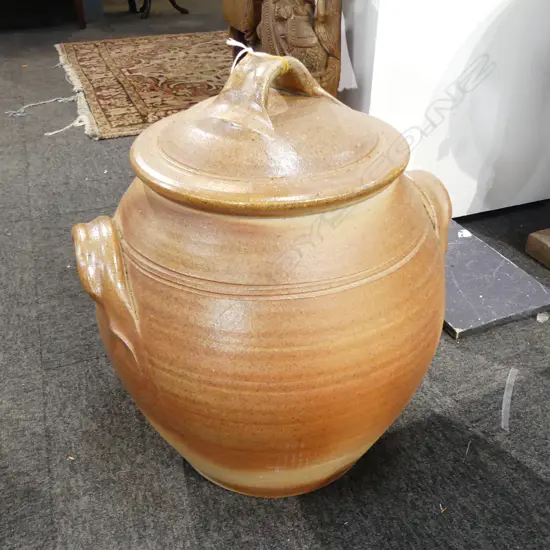 JOHN LEACH MUCHELNEY POTTERY LG LIDDED FLOOR POT H.430mm