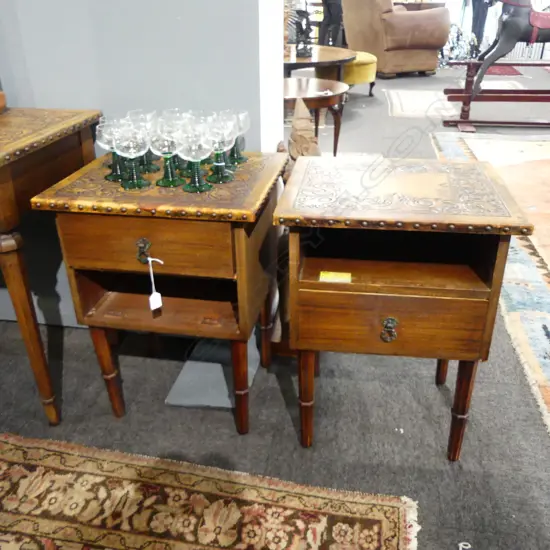 PR LEATHER TOPPED BEDSIDE CABINETS 465x415x620mm