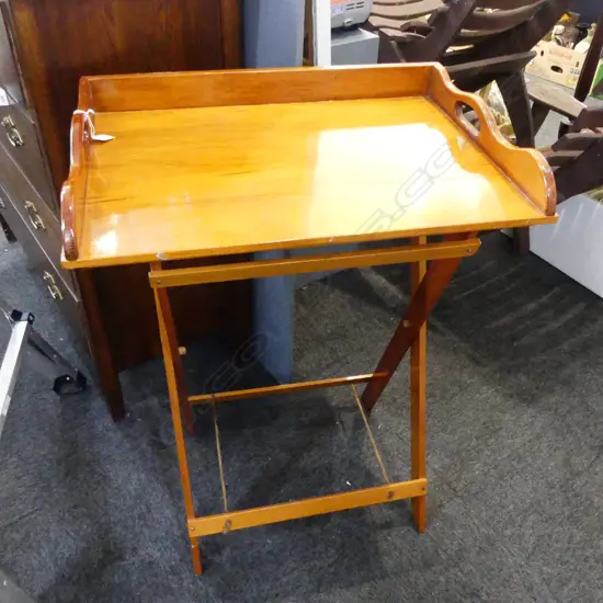 KAURI BUTLERS TABLE 640x450x870mm