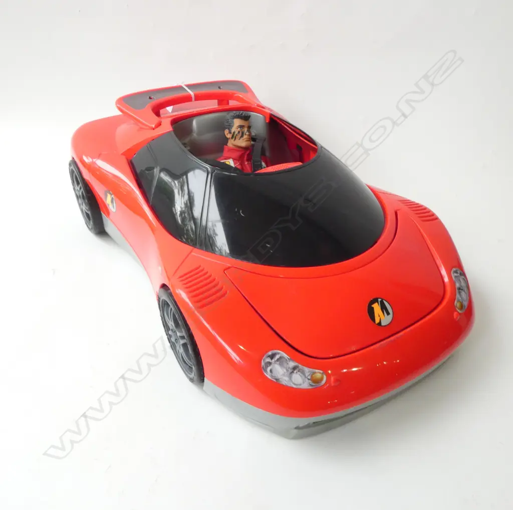 ACTION MAN & RED SPORTS CAR L.490mm Image 1++