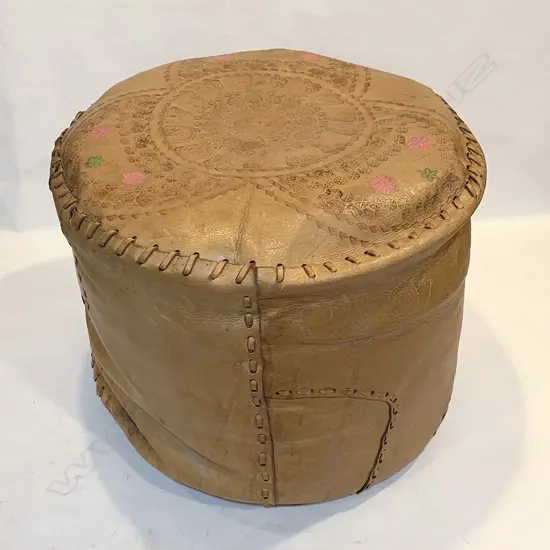 LEATHER POUF OTTOMAN H.320mm, 420mm dia