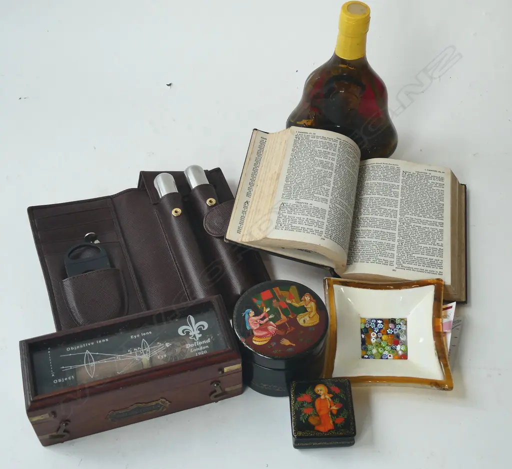 7 ASST. ITEMS; SNAKE WINE, BIBLE, 2 RUSSIAN BOXES, MURANO DISH ETC Image 1++