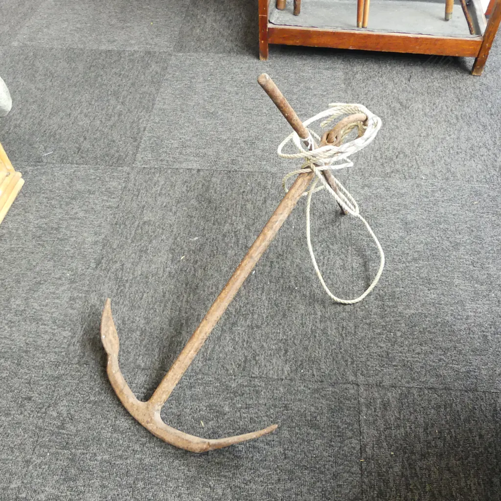 VINTAGE IRON BOAT ANCHOR WITH ROPE, H.570MM Image 1++