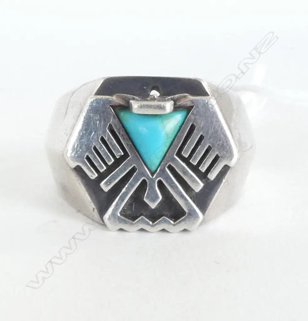 GENT'S SILVER & TURQUOISE RAVEN RING, 15.8gm (CD11798) SIZE Z+2 Image 1++