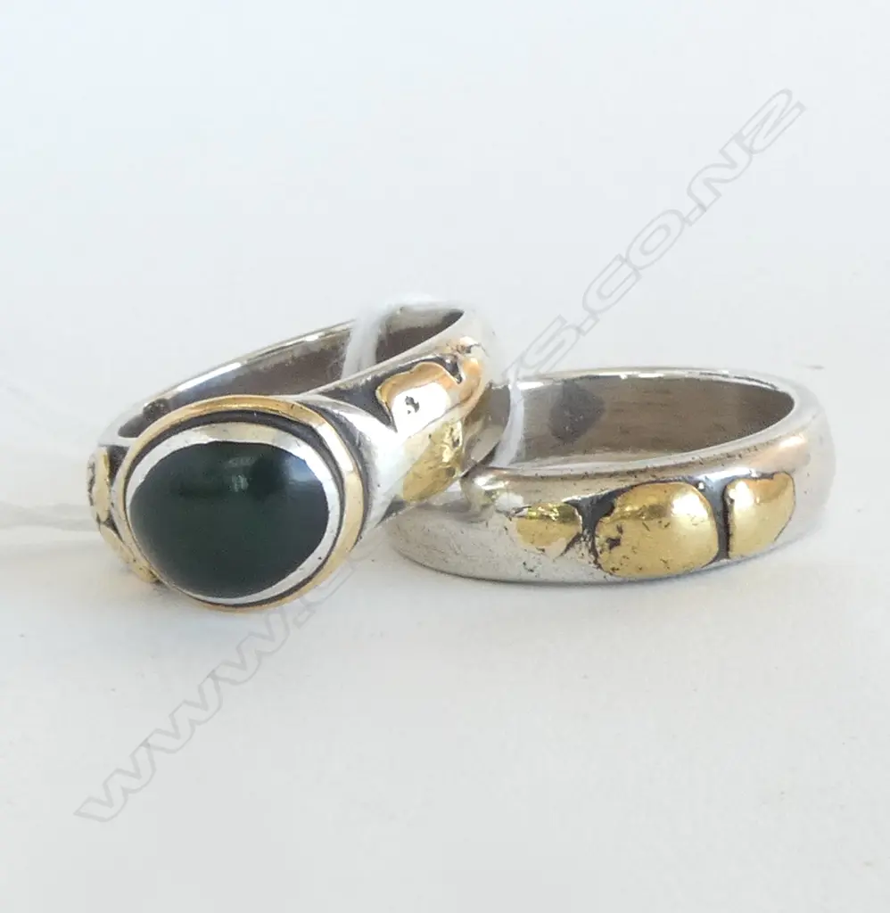 SILVER, POUNAMU & GOLD NUGGET HIS & HERS RINGS, NZ MADE, MAKERS MARK TO 1 RING, 20gm (CD4817) SIZE T, Z Image 1++