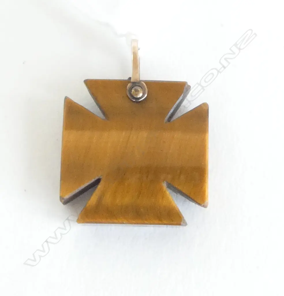 TIGERS EYE MALTESE CROSS PENDANT 9CT BALE (CD5770) Image 1++