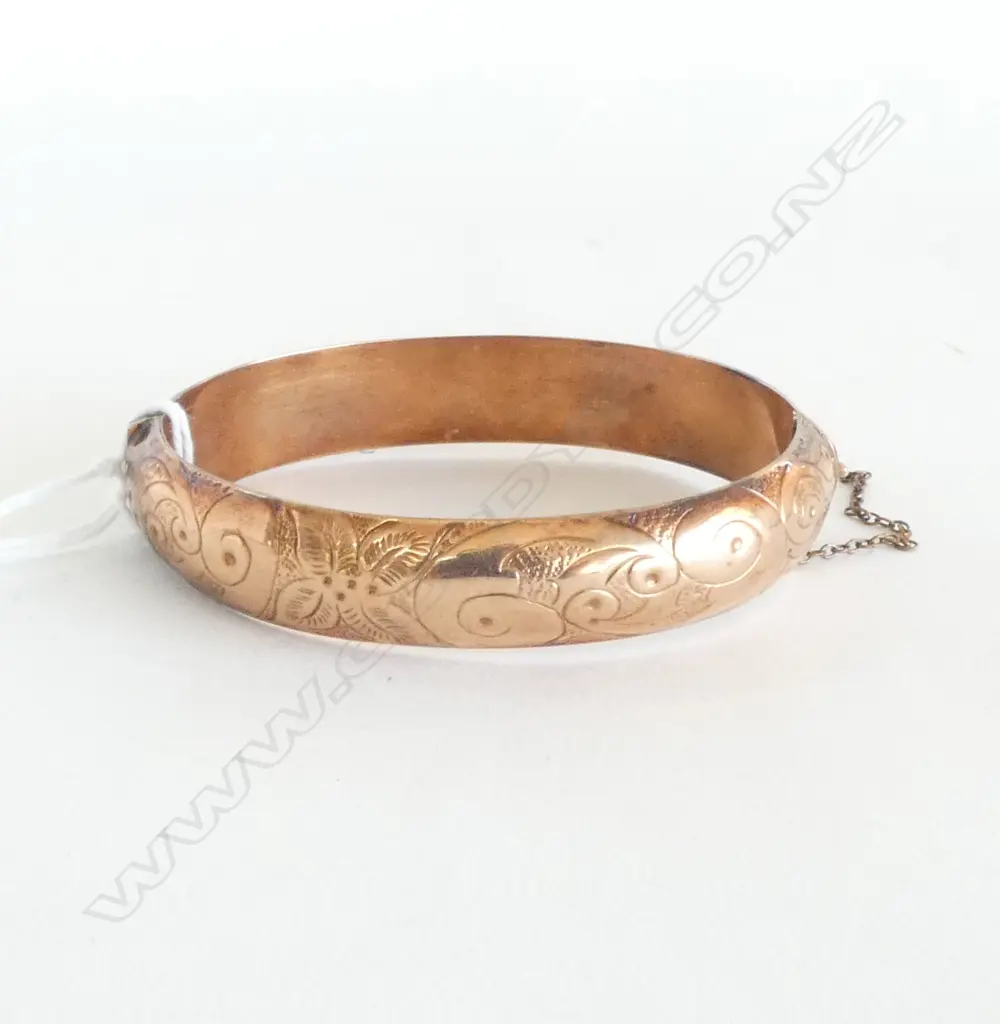 9ct HALF HINGED BANGLE embossed scroll decoration 16gms Image 1++