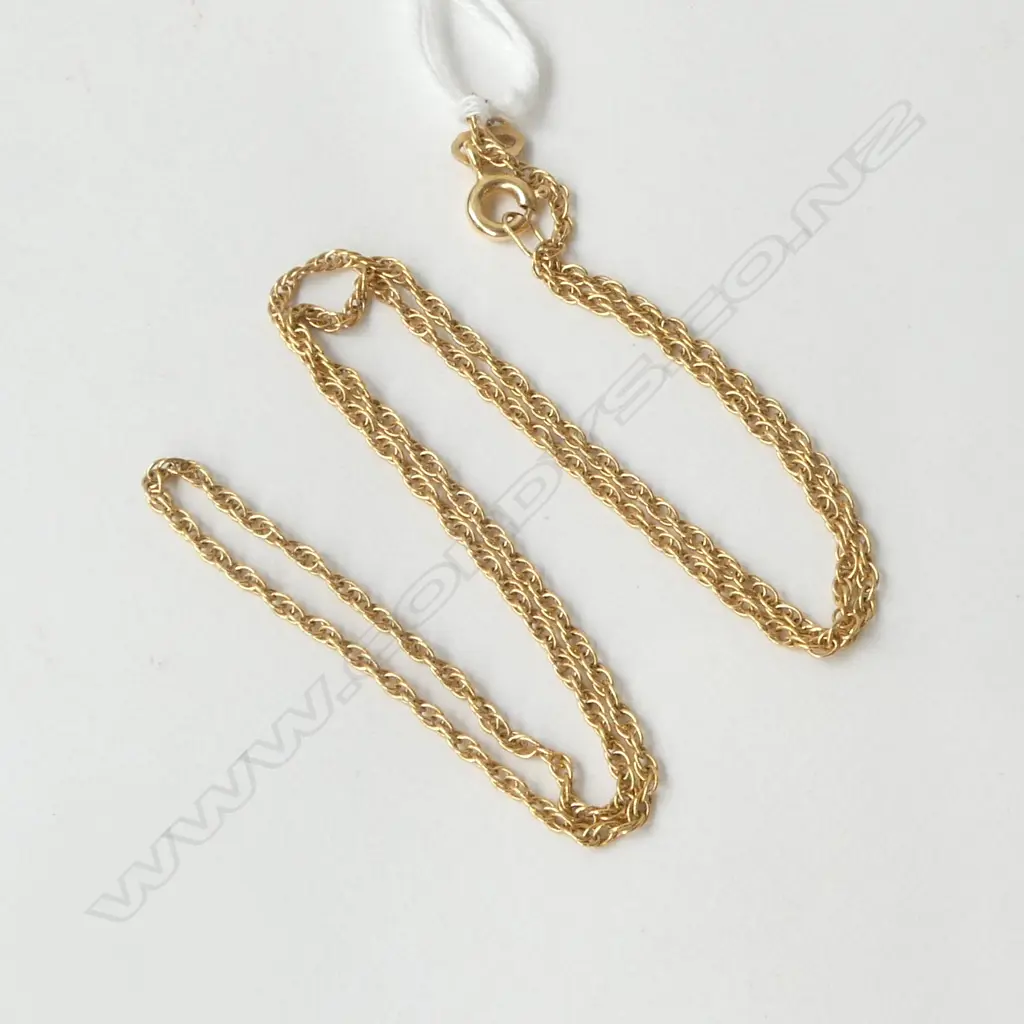 9ct YELLOW GOLD FINE NECK CHAIN L.400mm. 1.8gms Image 1++