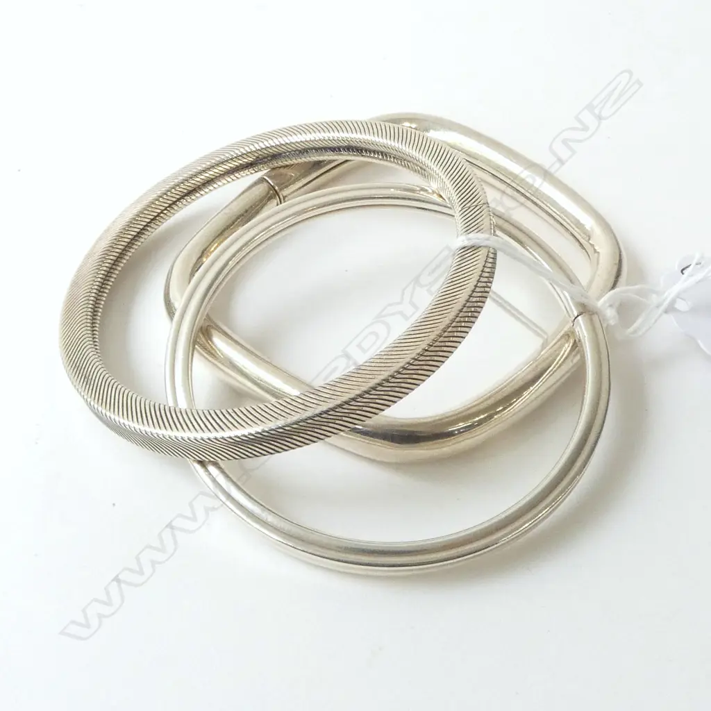 **RTV** 3 SILVER DESIGNER BANGLES, Width.60mm, 65gm, NEW Image 1++