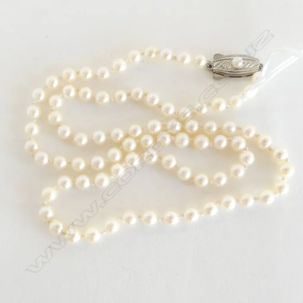 3mm-3.4mm CULTURED PEARL NECKLACE WITH SILVER CLASP Image 1++