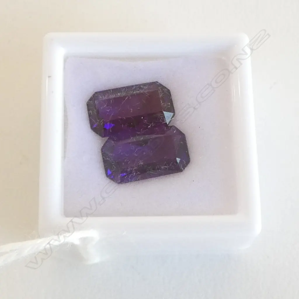 PR LOSE AMETHYSTS, OCTAGON CUT, 5.17ct Image 1++