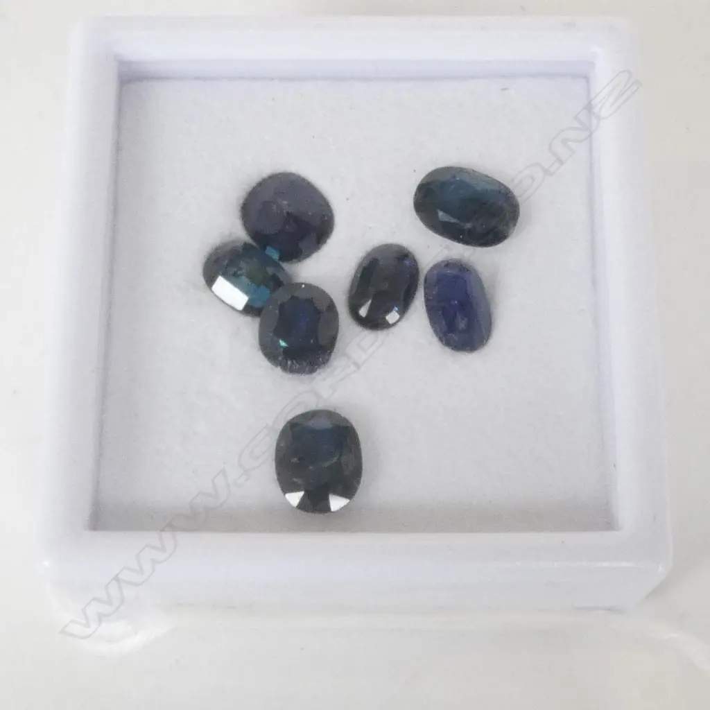 7 OVAL CUT SAPPHIRES, 5ct Image 1++