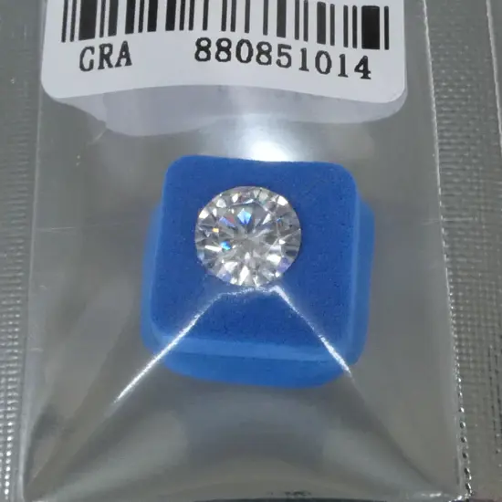 MOISSANITE GEMSTONE - ROUND BRILLIANT, 2ct, w GRA REPORT