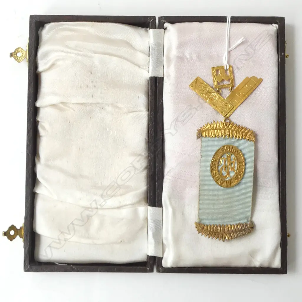 9ct YELLOW GOLD MASONIC LODGE MEDAL with blue silk ribbon 22.39gms Image 1++