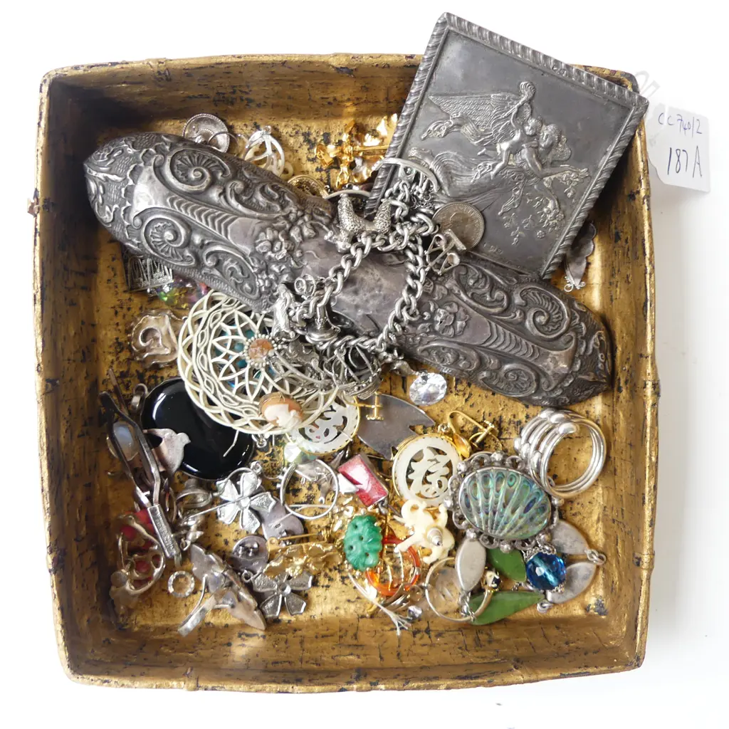 ASST. JEWELLERY INCL. SOME STG (BROOCH 60x60mm 27grms) + 9CT CAMEO EARRING Image 1++