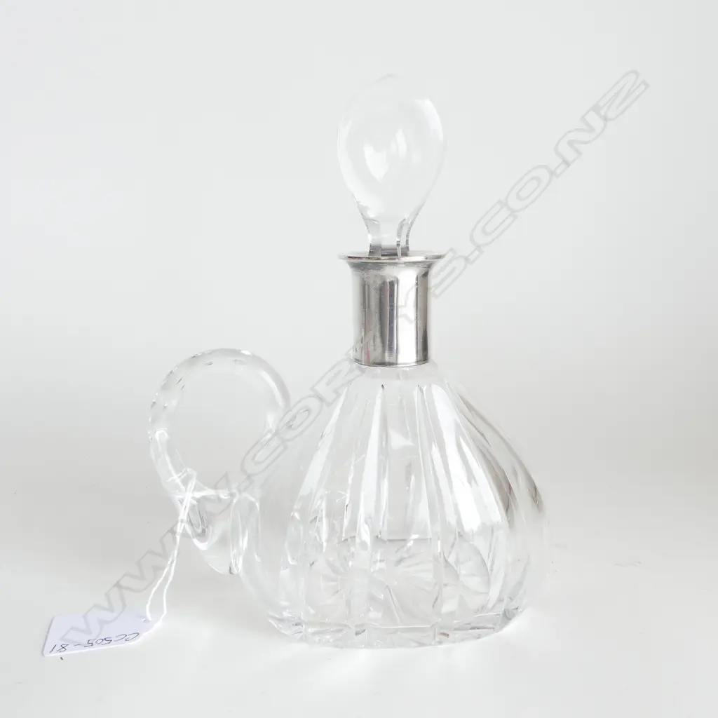SML ANTIQUE CRYSTAL DECANTER w. SILVER COLLAR, CONTINENTAL MARK, H.130mm (CD4424,1) Image 1++