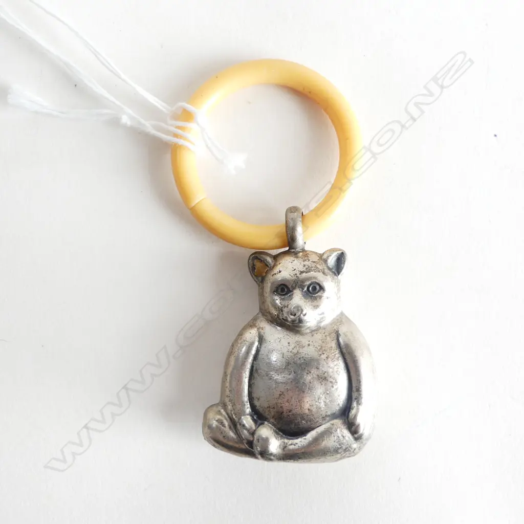 835 CONT SILVER BEAR BABYS RATTLE 12GMS Image 1++