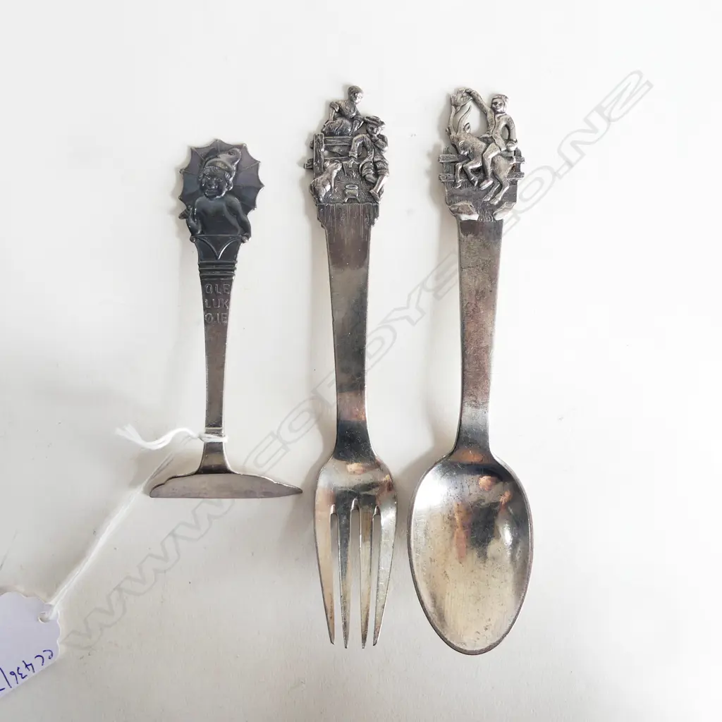 DANISH SILVER CHILDS SPOON & FORK & FEEDER78GMS Image 1++