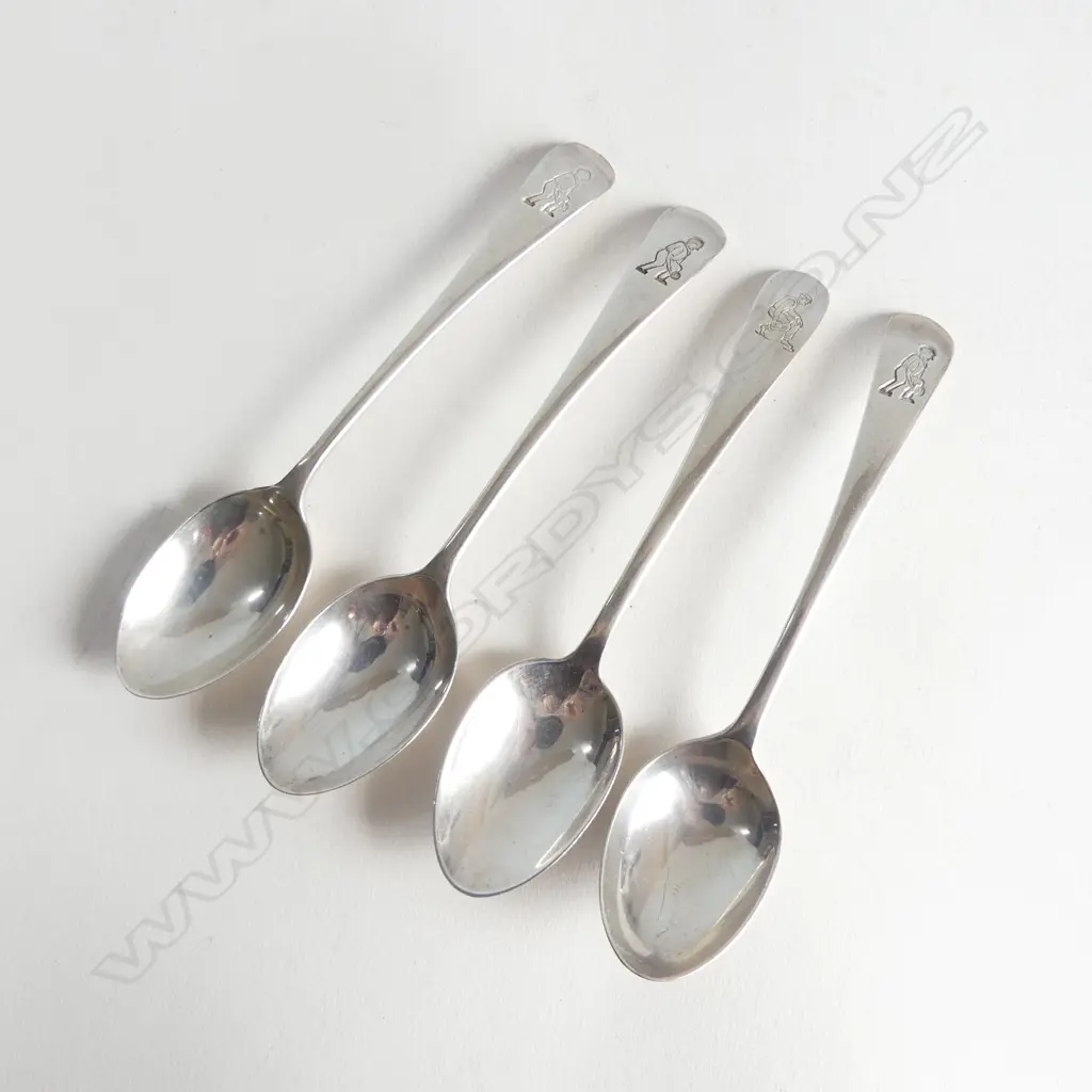 4 S/SILVER COFFEE SPOONS BOWLERS MOTIF 45GMS Image 1++