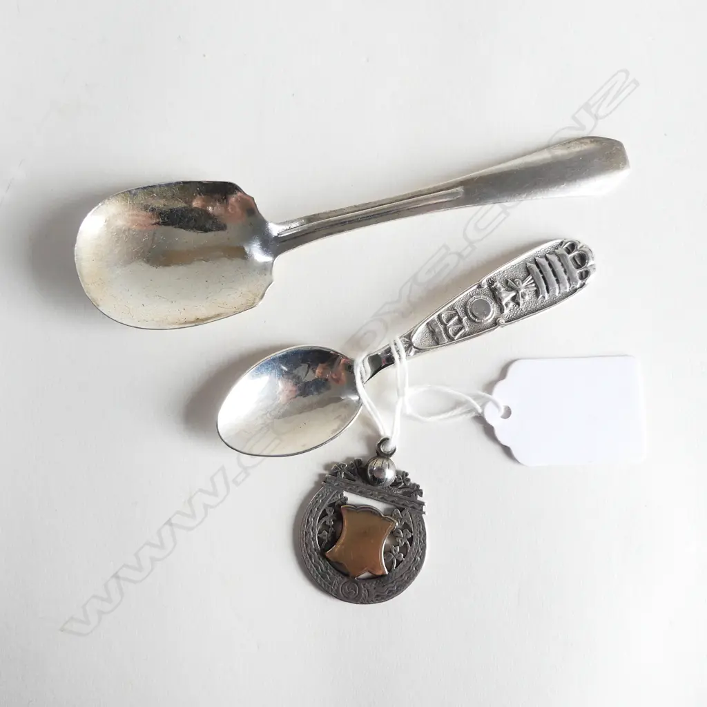 2 NZ S/SILVER SPOONS & NZ S/SILVER MEDAL 46GMS Image 1++