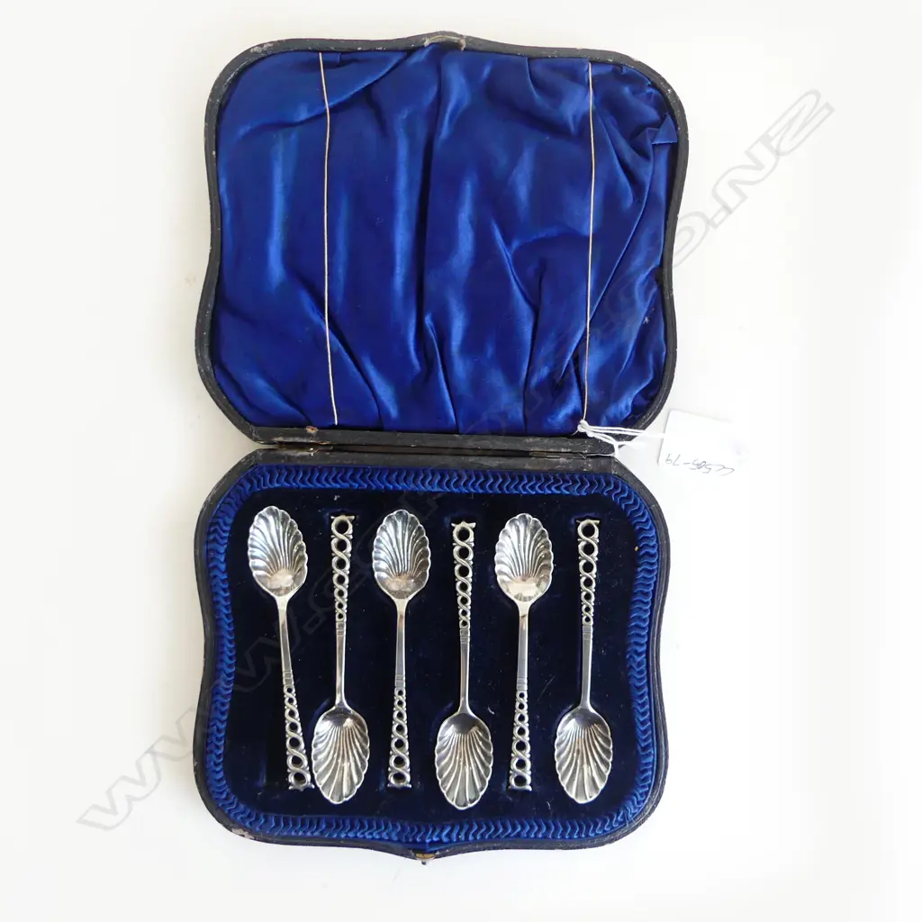 SET 6 CASED SILVER TEASPOONS, SHELL PATTERN, SHEFFIED 1913 ATKIN BROS, 79gm (CD14071) Image 1++