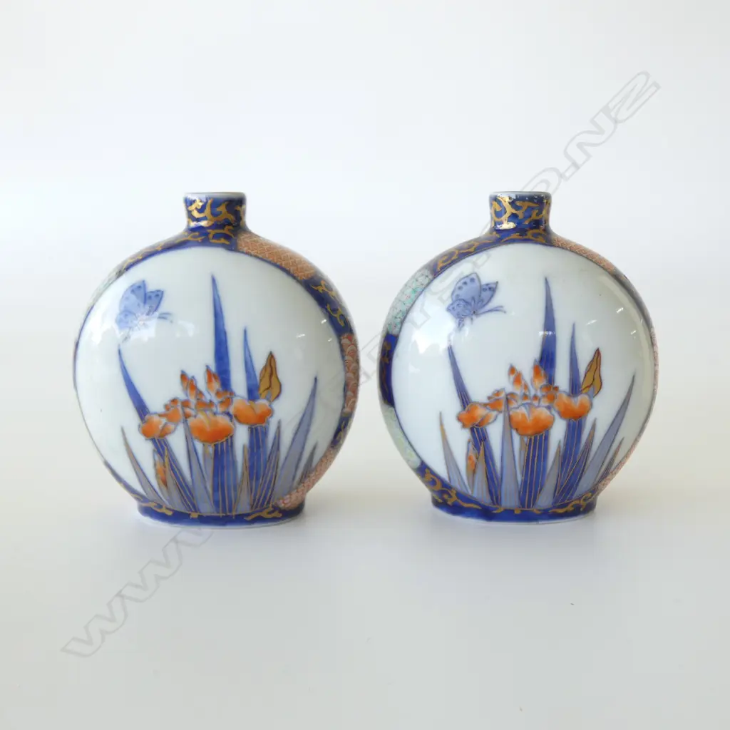 PR ORIENTAL VASES H.100mm + INDONESIAN BONE CARVING H.215mm Image 1++
