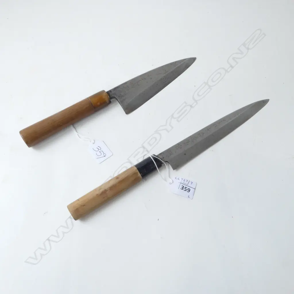 PR OF GOOD 1930S JAPANESE CHEFS KNIVES BOTH SIGNED  L330MM LONGEST Image 1++