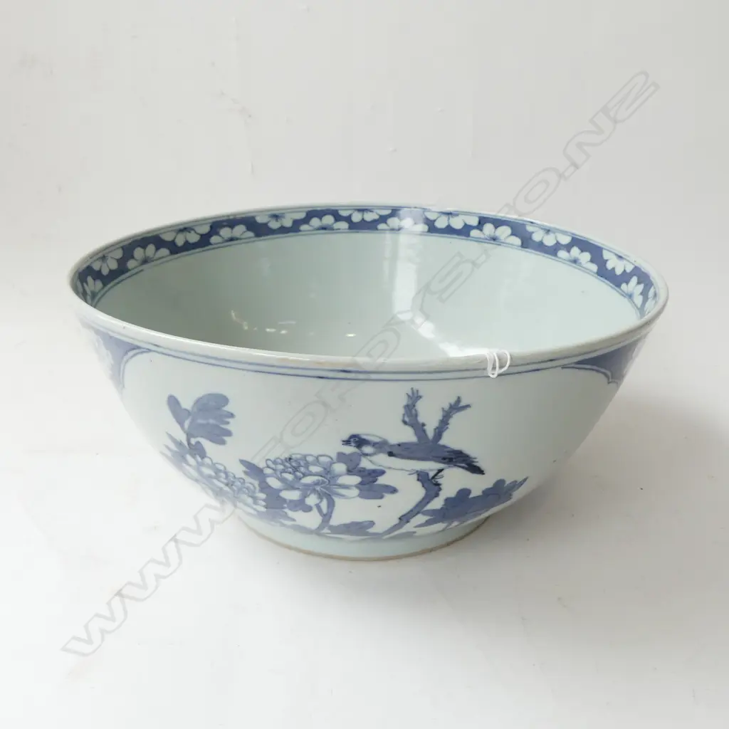 20thC LG CHINESE B/W BOWL H.135mm 305mm dia Image 1++