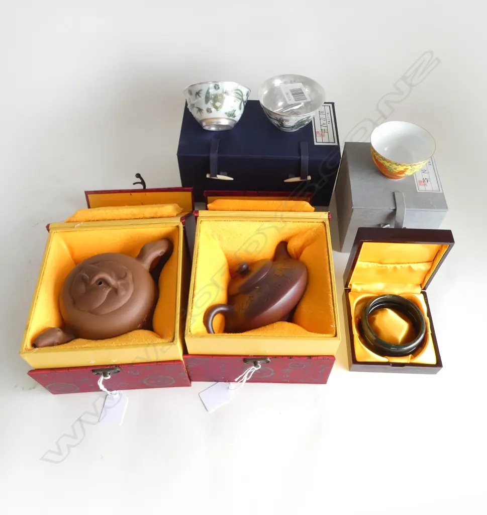 2 BOXED YIXING WARE TEAPOTS, BOXED PR GLASS BANGLES, etc  Image 1++
