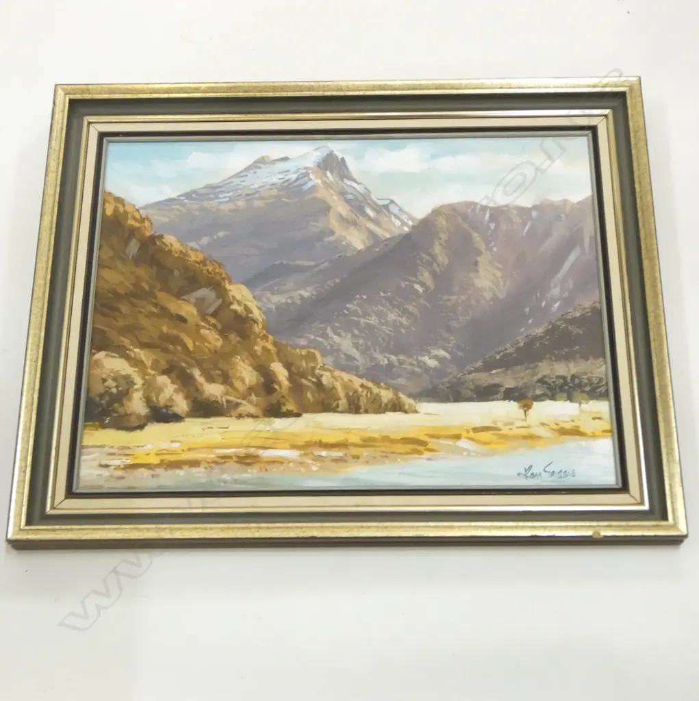 RON GRIBBLE (b. 1949), 'WILKINS VALLEY', OIL ON BOARD, 440x590mm Image 1++