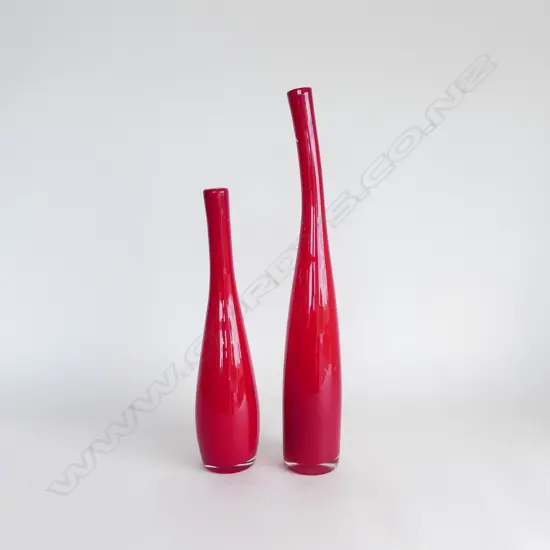PR RED GLASS VASES H.470mm