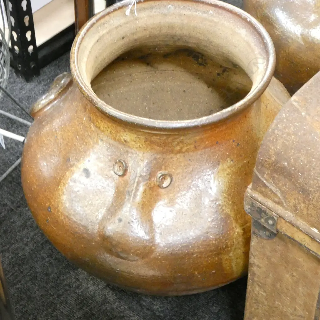 LG SALT GLAZED STUDIO POTTERY POT w. FACE H.370mm hairline crack Image 1++