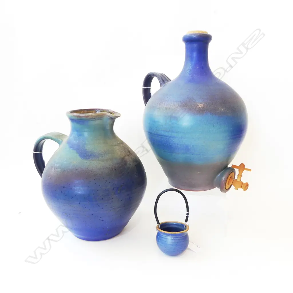3 PCES NZ STUDIO POTTERY H.360mm Image 1++