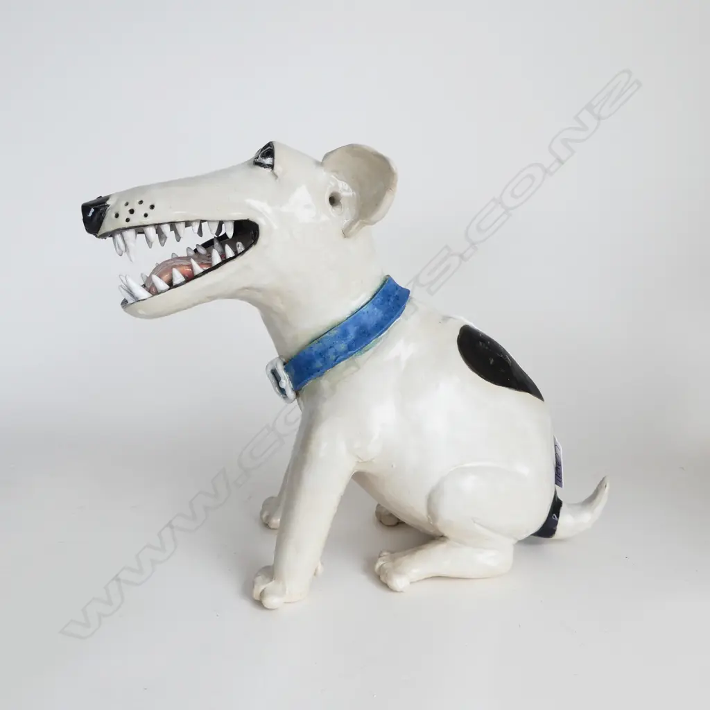 KAREN KENNEDY CERAMIC DOG H.260mm Image 1++