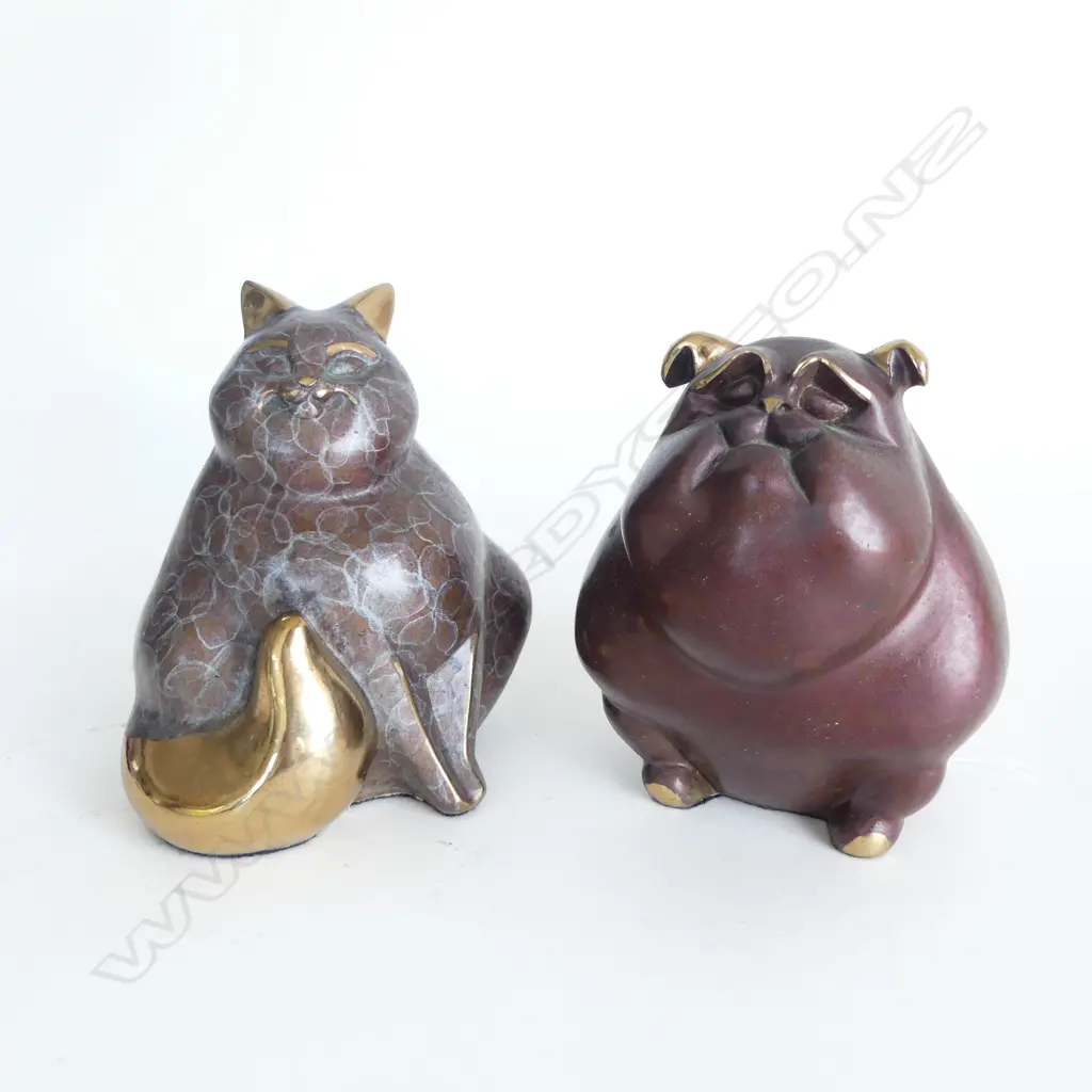 2 ICARUS BRONZE WORKS BY ALEXSANDER DANEL; 283/1200 CAT & 228/1200 DOG H.100mm Image 1++